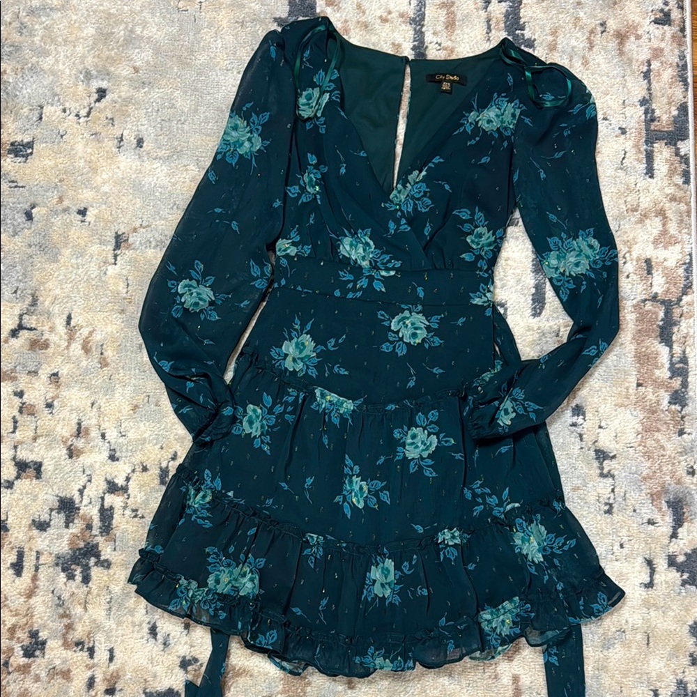 Beautiful dark green dress with flowers